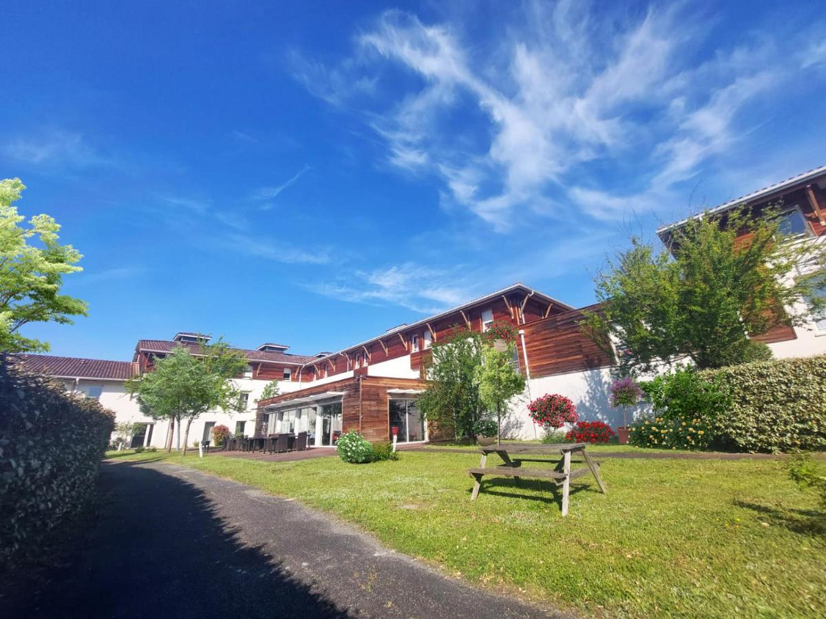 Villa Rose De Mons - Residence Services Senior La Brede エクステリア 写真